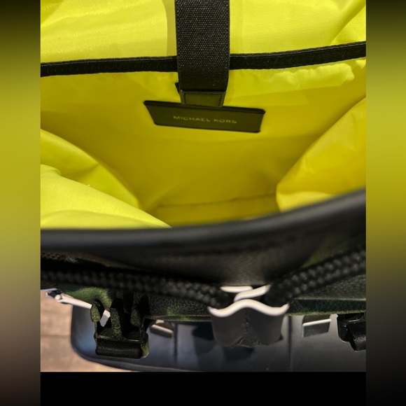 NWT LTD ED MICHAEL KORS AUTH COOPER POCKET MEN BACKPACK OLIVE BLACK SIGNED CERT - Picture 9 of 12